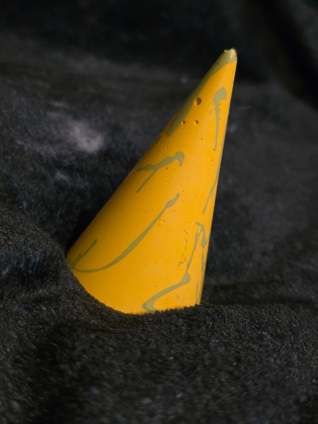 Cone ring holder