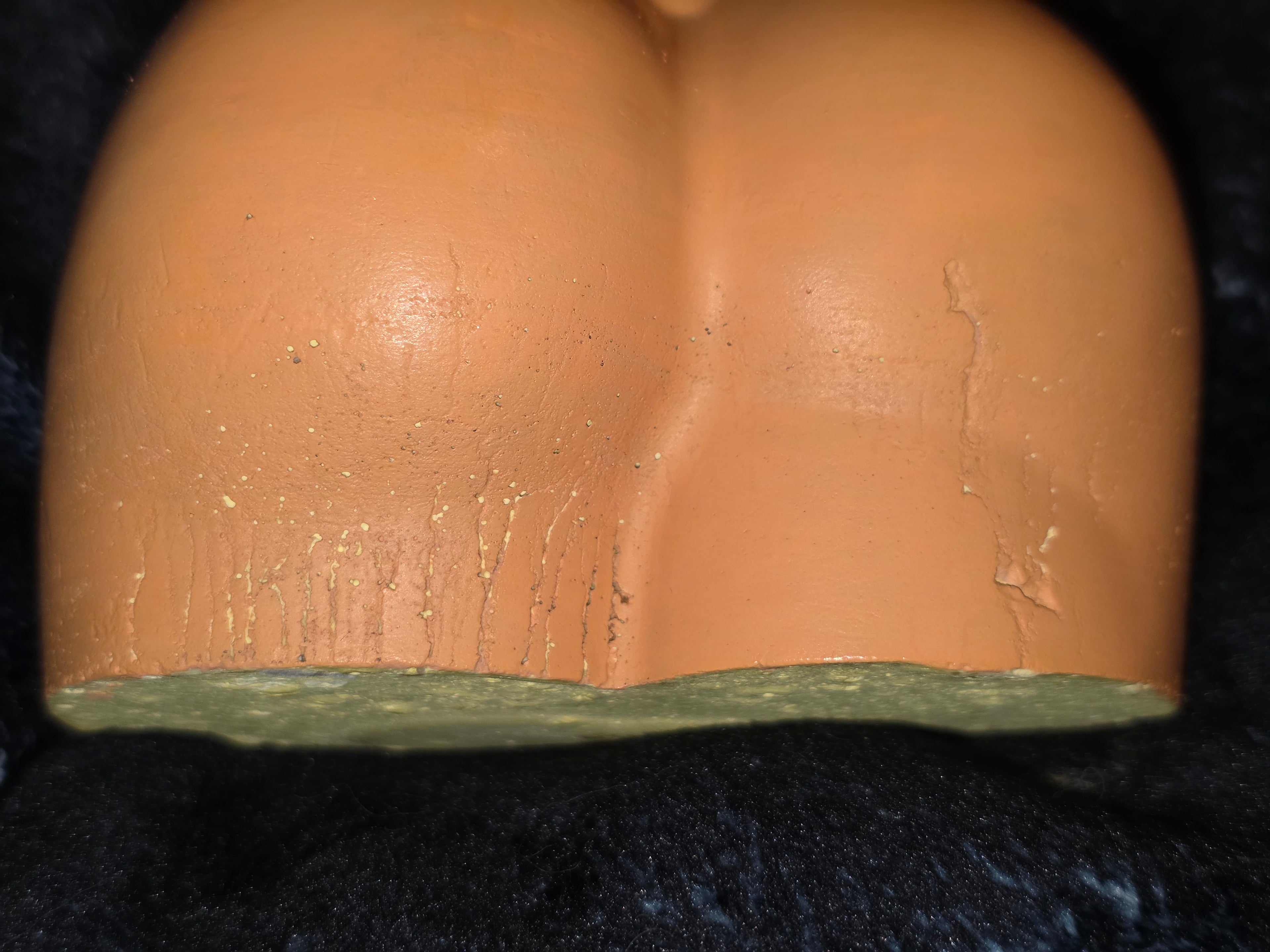 Imperfect bottom vase