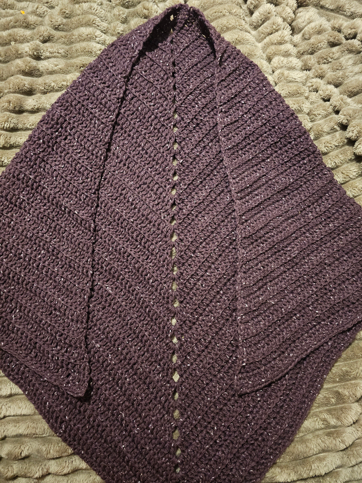 Shawl crocheted