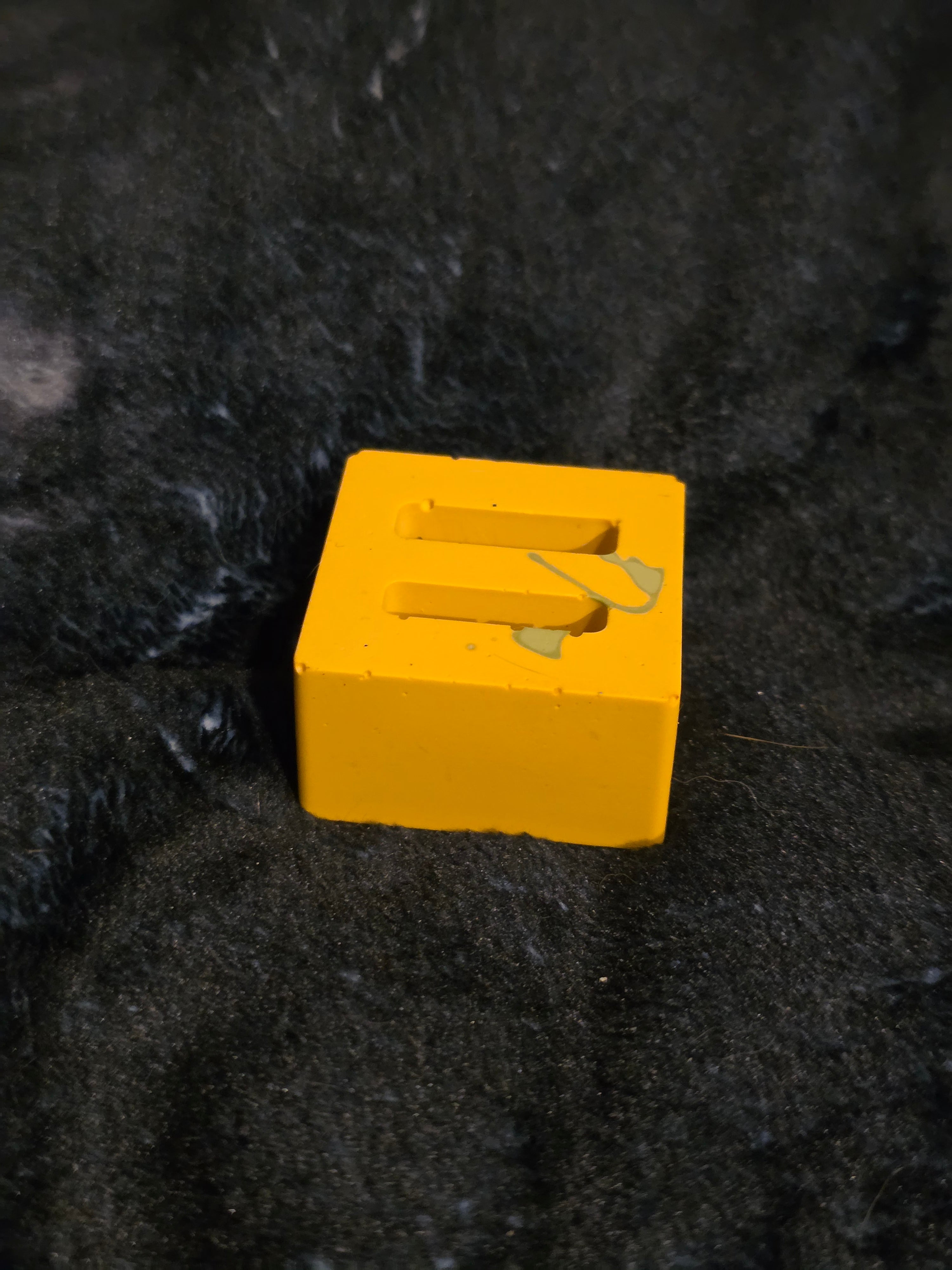 Square ring holder