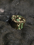 Black Green white round ring holder